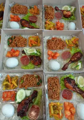 Nasi kotak free kue free ongkir