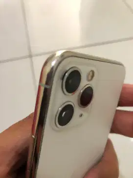 iPhone 11 Pro Putih 256 GB