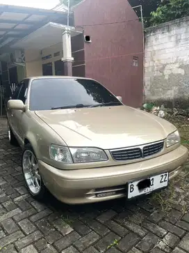 Toyota Corolla 2000 Bensin