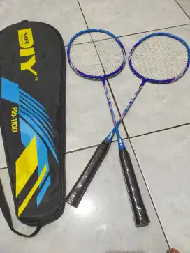 Raket badminton mr diy sepaket