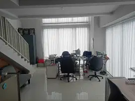 Soho Pancoran 2 Lantai 135m2 Apj429