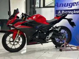Honda All New Cbr 150cc Th 2023 km 4Rb Anugerah Motor Pucang
