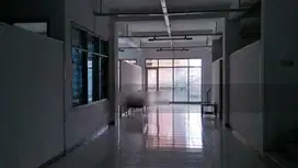 Dijual Kantor di Jalan Kramat Kwitang, Senen Jakarta Pusat