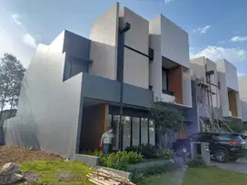 Rumah Mewah Baru Belum Pernah Dihuni di Eldora Suvarna Sutera