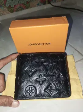 Dijual cepat Dompet pria LV