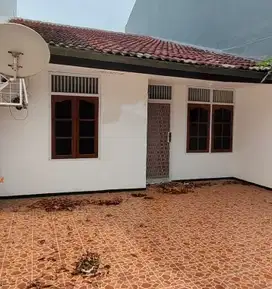 DISEWAKAN RUMAH SUNTER HIJAU MIN 2TH