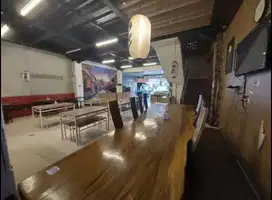 Disewakan/Dijual Ruko Cocok untuk Kantor, Usaha di Antapani Bandung