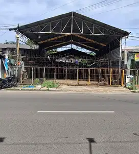 DISEWAKAN RUANG USAHA COCOK UNTUK BENGKEL dan  WORKSHOP