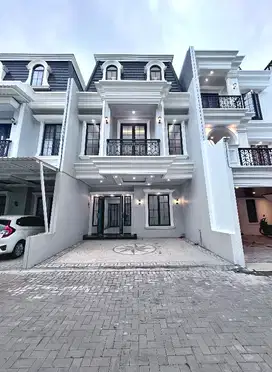RUMAH BARU MEWAH DALAM CLUSTER AKSES LEBAR DI JAKARTA SELATAN