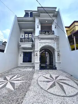 RUMAH BARU AKSES PINGGIR JALAN DI LALUI JAKLINKO DI JAGAKARSA