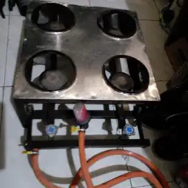 Kompor 4 tungku untuk martabak mini dan serabi