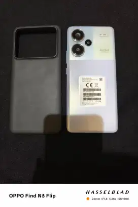 Redmi Note 13 Pro Plus 5G RAM 12/512GB Layar Retak