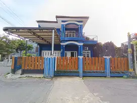 Dijual Rumah Luas Siap Huni Bonus Kos 8 Kamar Lokasi di Depok, Sleman