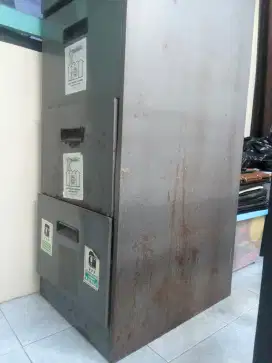 Filling Cabinet Hitachi