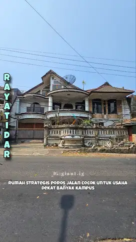 Rumah Strategis dekat sekolah & kampus di Raya Tidar Malang