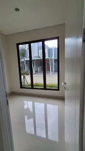 Rumah Gardenia Paramount Petals - Curug, Kabupaten Tangerang