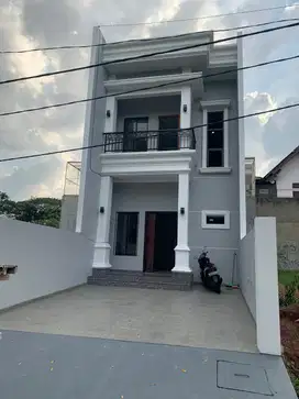 Di Jual Rumah di Villa Melati Mas, BSD City