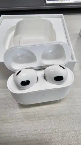 Airpods Gen 3 Lightning