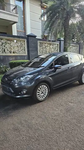 Ford Fiesta (2013)