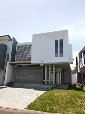 Dijual Rumah 3 Lantai Posisi Hook di Cosmo, BSD