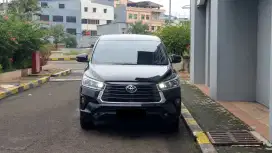 Toyota Innova Reborn 2.4 V Diesel 2TV AT Hitam 2022/2023