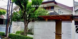 Hot Sale Dijual Rumah Kenari Bintaro Sektor 2 dekat Pasar 213924