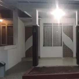 Sewa rumah kontrakan Semi full furnished di tarogong garut