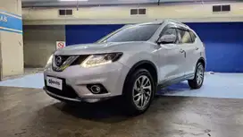 Pajak Panjang - Nissan XTrail 2.5 Bensin-AT 2016