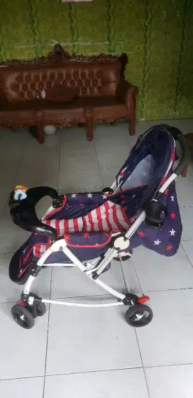 JUAL STROLLER BAYI MERK PLIKO, KONDISI MASIH LAYAK PAKAI