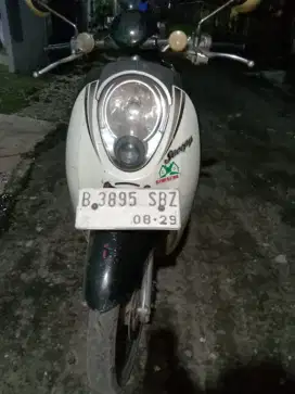 Honda Scoopy 2011