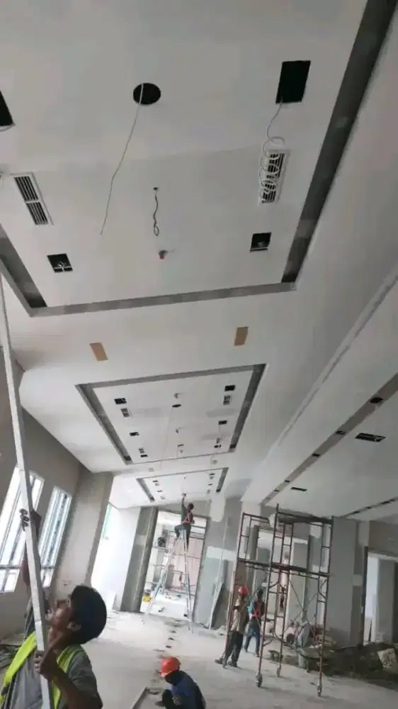 Jasa gipsum .partisi.lis molding