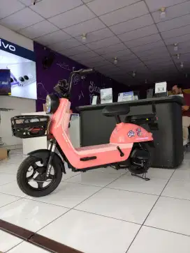 Exotic Veloce CR – Sepeda Listrik Stylish & Bertenaga!