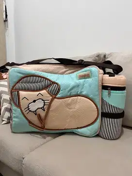 diaper bag + tempat botol susu