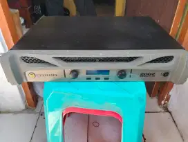 Power CROWN 2002 XTi Series
