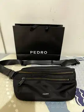Tas Pedro Sling Bag (Original 100%) No Kw Kw Club