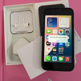 iphone SE 2020 putih 128GB
