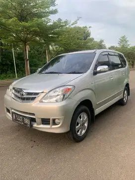 Toyota Avanza G AT 2011