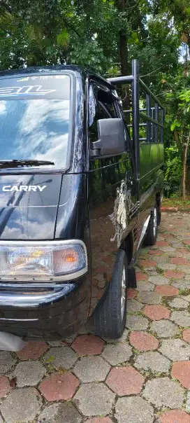 Suzuki Carry Futura 1.5L PU tahun 2017 warna hitam metalik