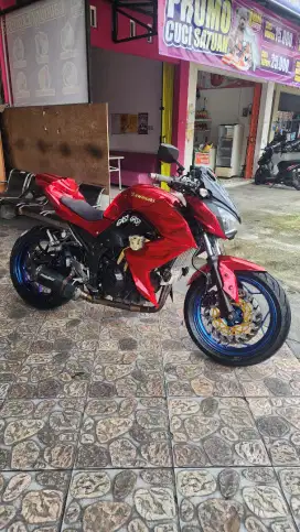 Kawasaki Ninja 250 FI / Z250 / Z 250