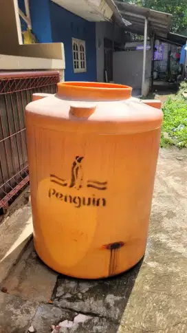 Toren Penguin Bekas 500 liter