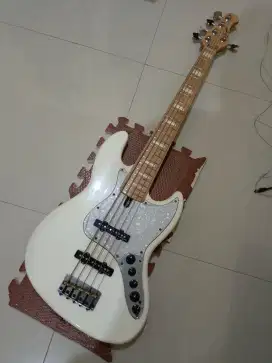 Gitar Jazz Bass 5 String JS Guitar Limited Series