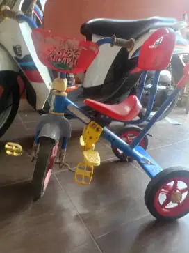Sepeda anak bekas