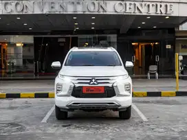 Pajero dakar (sunroof) Putih Th 2024 (nik 2023)