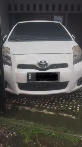 Toyota Yaris tipe J CBU
