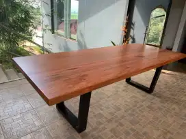 Meja Makan / meja kayu mahoni Uk P200 x L80 x T75 x T3.cm