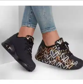 Sepatu skechers Uno size 38, sepatu skechers size 38, skechers UNO