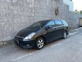 Toyota Wish 1.8 AT 2004