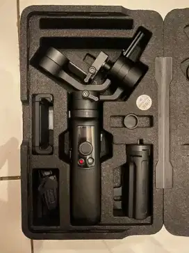Zhiyun crane m2