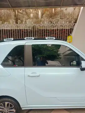 Kaca film siap pesan antar