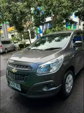 Chevrolet SPIN Ls 1.2 Antik